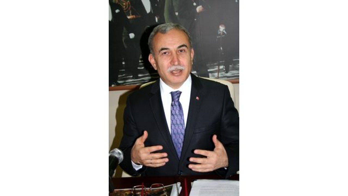 Adana Valisi Büyük\'e Ziyaret