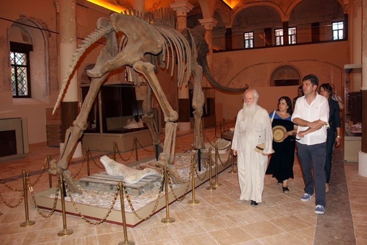 Yunan Turist Kafilesi Burdur\'u Gezdi