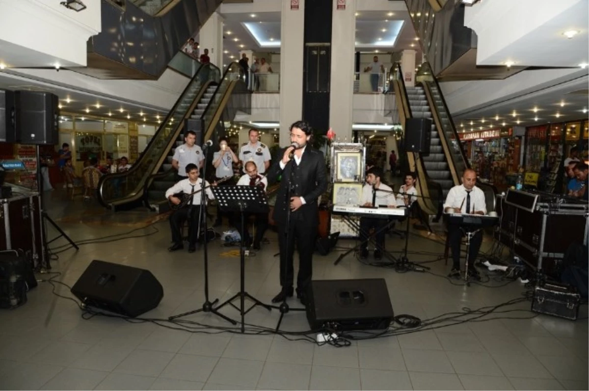 Yunus Çoban Tasavvuf Konserleri Adanalıları Adeta Büyülüyor