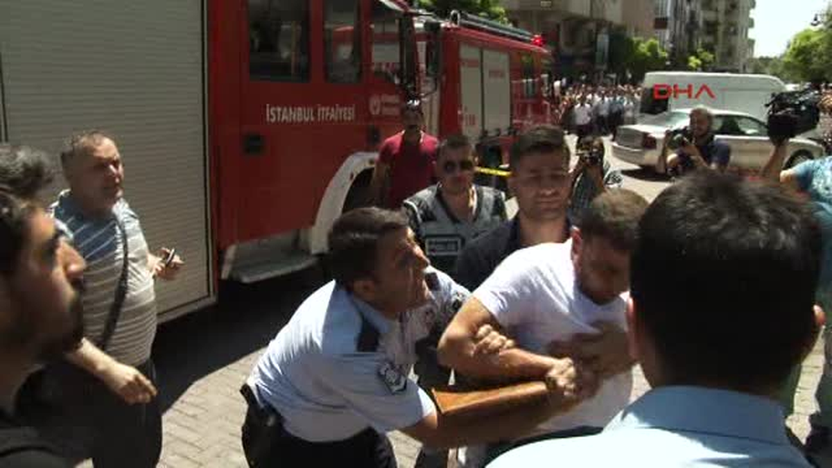 Zeytinburnu\'nda Patlama : 8 Yaralı