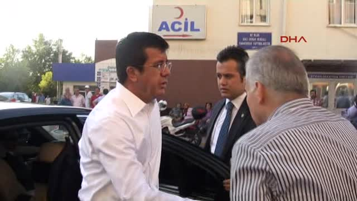 Bakan Zeybekci, Patlamada Yaralananları Ziyaret Etti