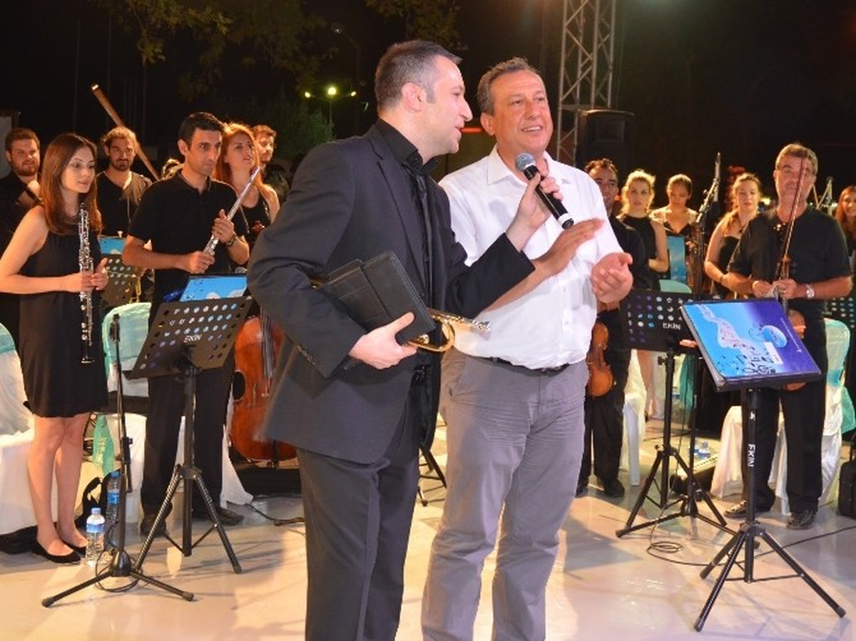 Dikili\'de Unutulmaz Gece