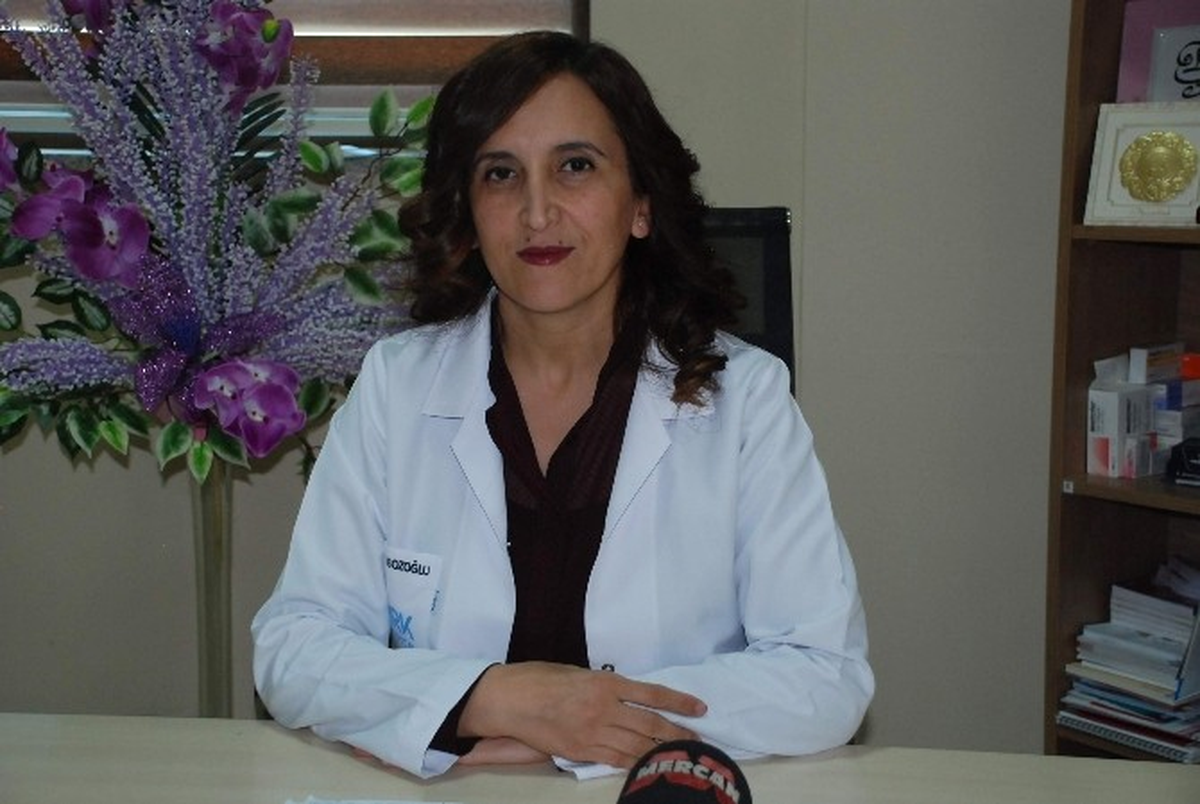 Dr. Bazoğlu: "Gebelik Döneminde Beslenmeye Dikkat Etmeli"