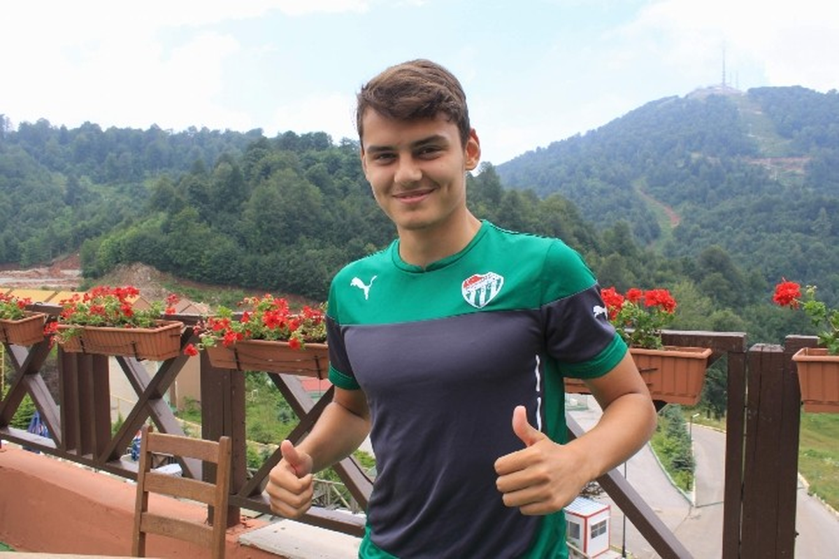 Enes Ünal: Yeni Sezonu Sabırsızlıkla Bekliyorum