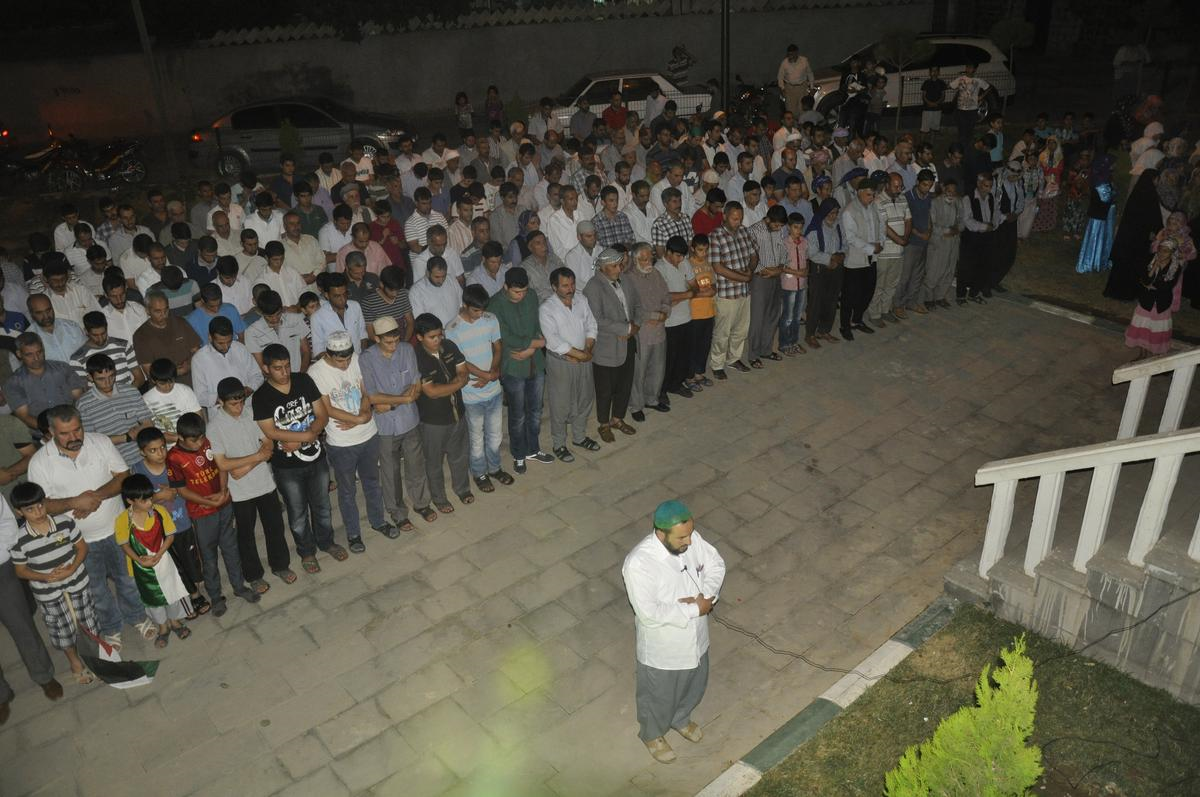 İsrail\'in Gazze Saldırılarının Protesto Edilmesi