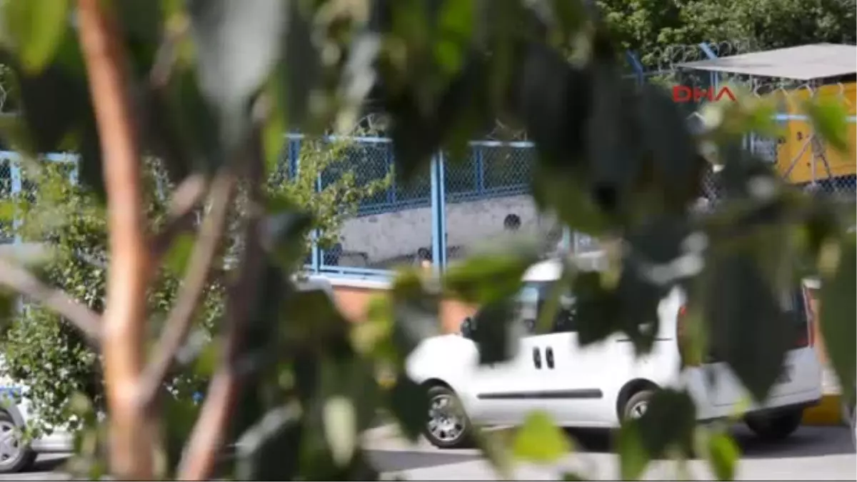 Karakolun Bahçesinde İntihara Kalkıştı