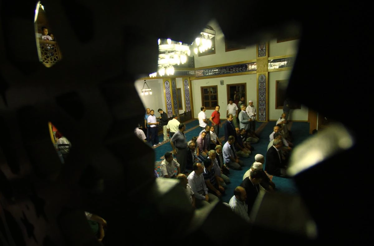 Kıran Cami İbadete Açıldı