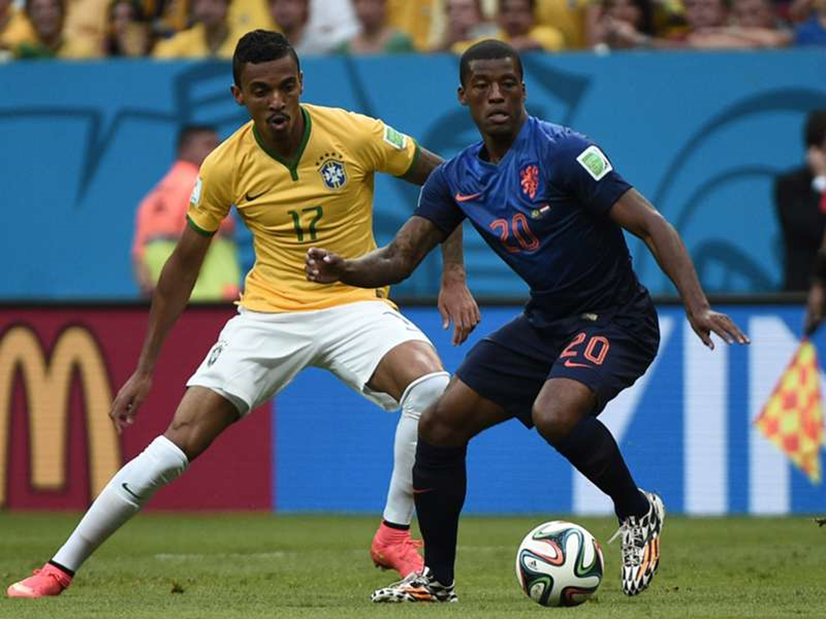 Luiz Gustavo: Az Erkek Olun Yeter...
