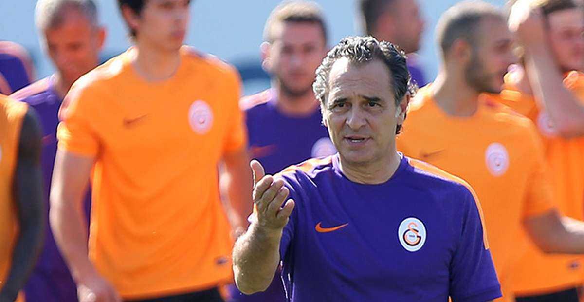 Prandelli, Sabri\'yi Göbekli Olduğu İçin Kampa Almamış