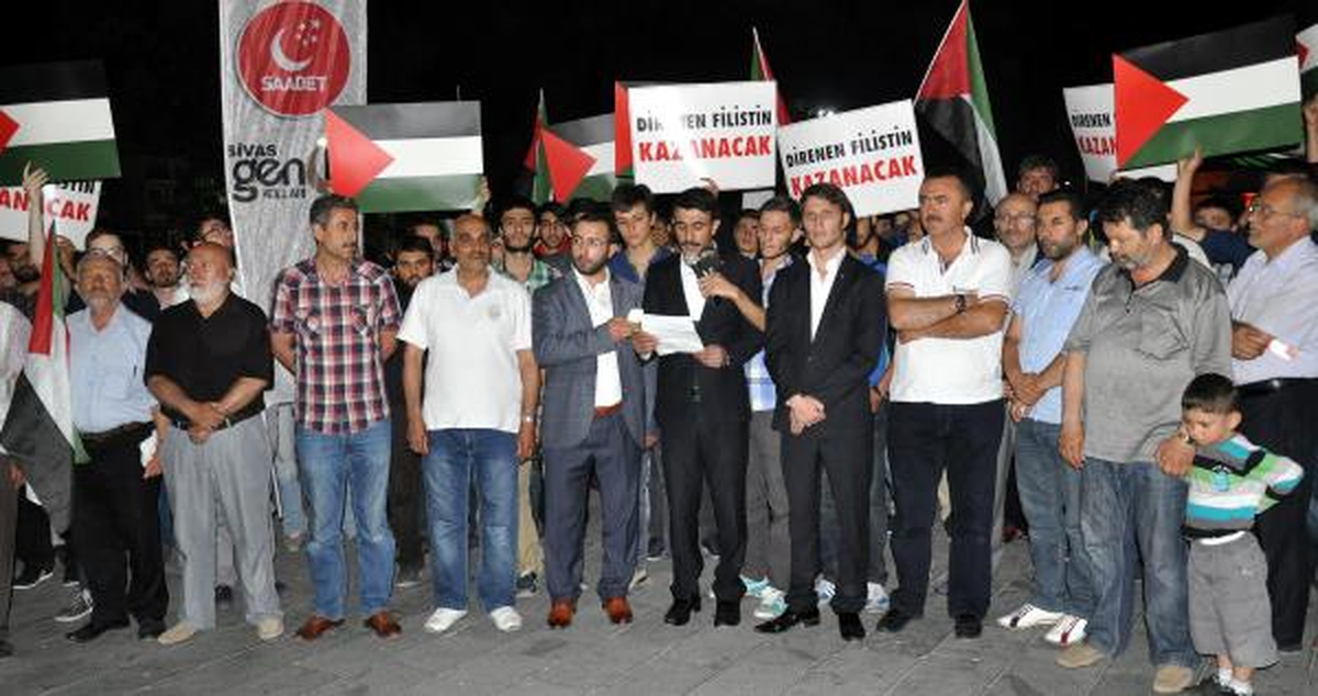 Saadet Partisi\'nden İsrail Protestosu