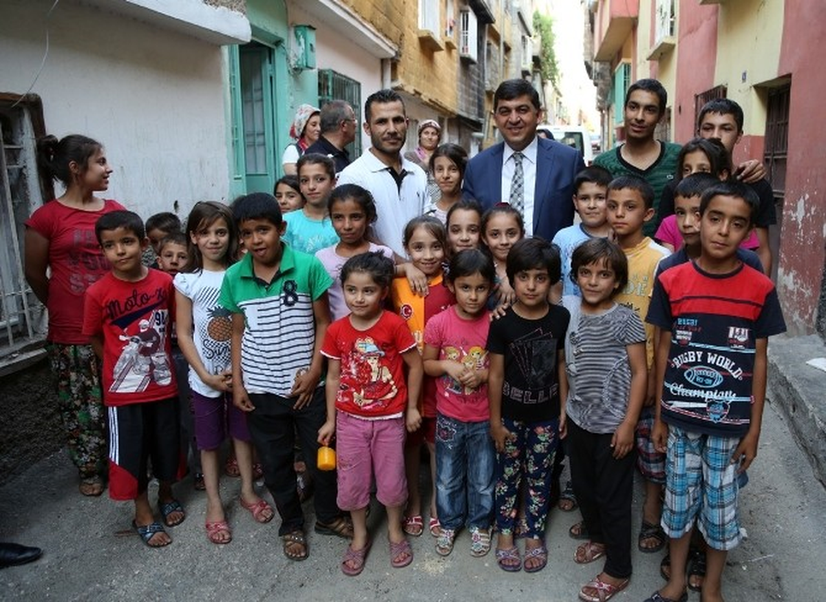 Şehitkamil Belediye Başkanı Rıdvan Fadıloğlu Aydınlar ve Göllüce Mahallesini Ziyaret Etti