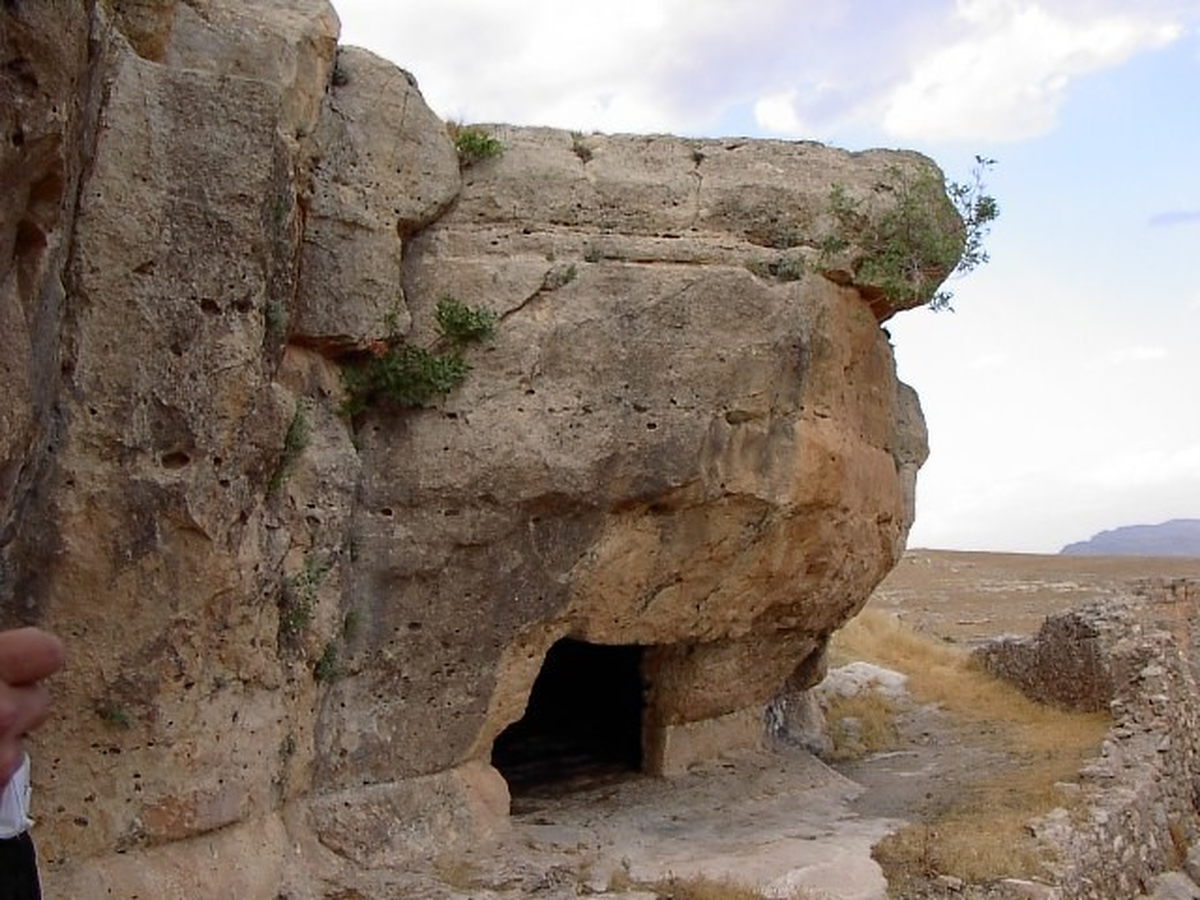 Siirt\'teki Mağaraların Turizme Açılması Talebi
