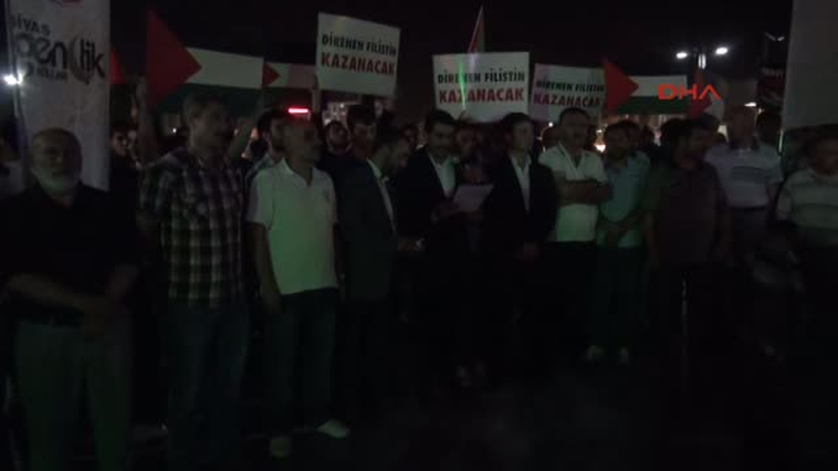 Sivas Saadet Partisi\'nden İsrail Protestosu