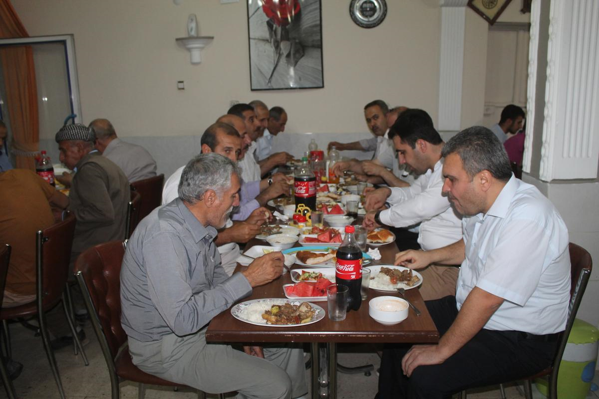 Yütso, Üyelerine İftar Yemeği Düzenledi