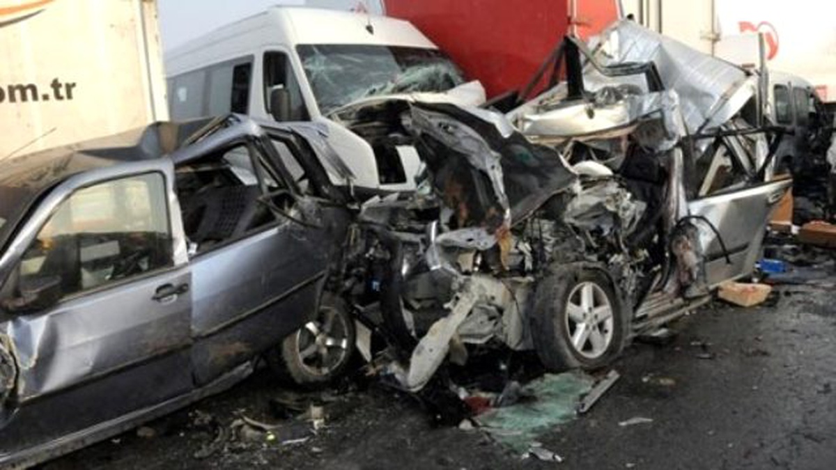 Adana\'da Trafik Kazalarında 7 Kişi Öldü, 662 Kişi Yaralandı