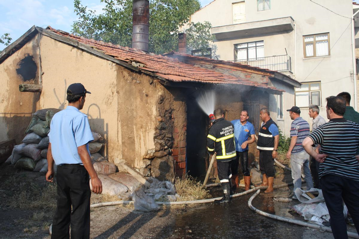 Afyonkarahisar\'da Fırın Yangını