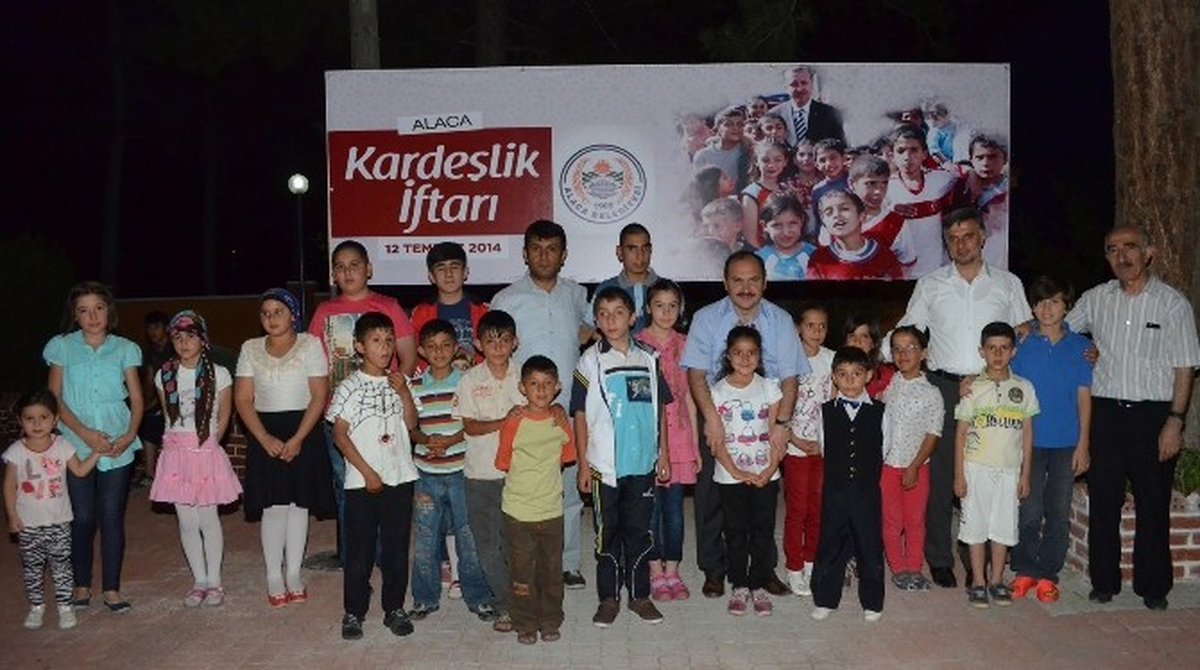 Alaca Belediyesinden Kardeşlik İftarı