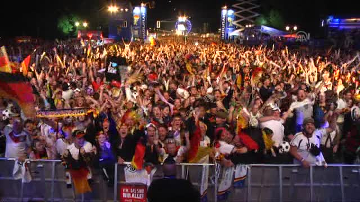 Almanya\'da Dünya Kupası kutlamaları -