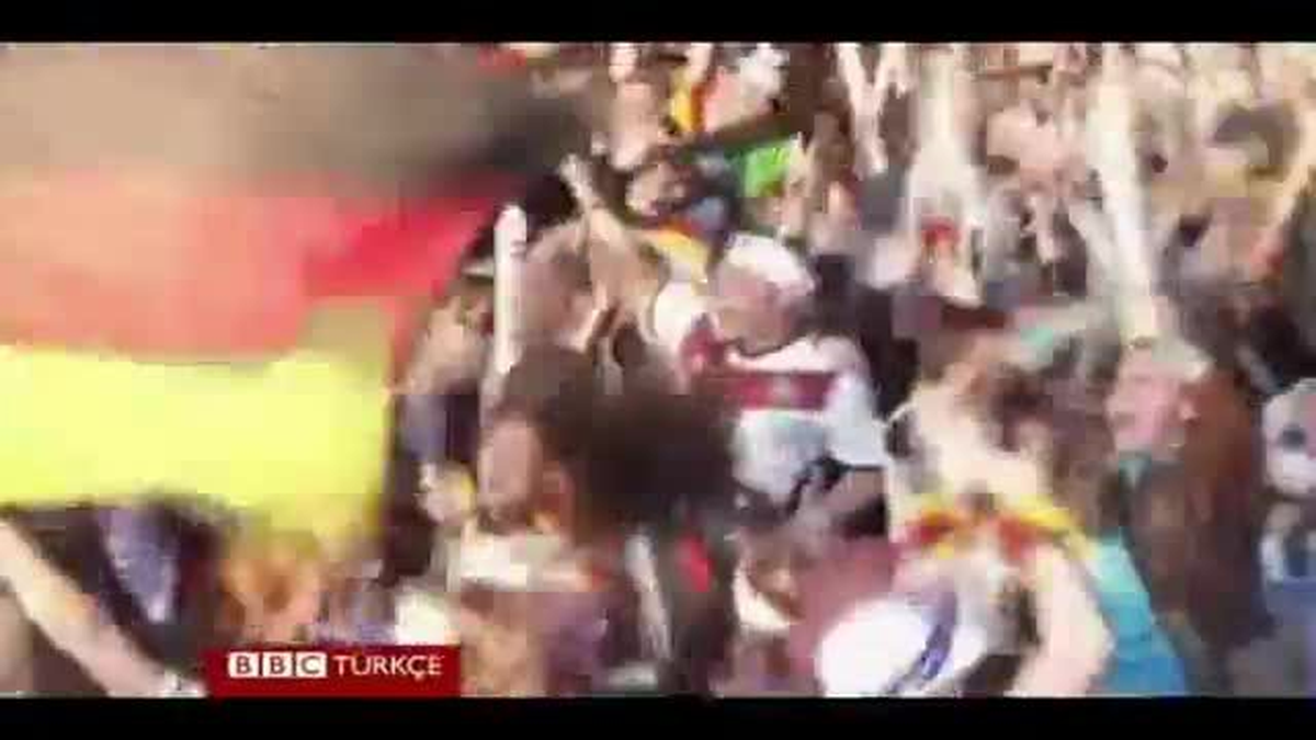 Almanya\'da Şampiyonluk Sevinci