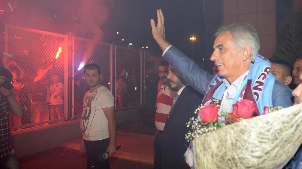 Halilhodzic Trabzonsporlu Taraftarlarca Coşkuyla Karşılandı