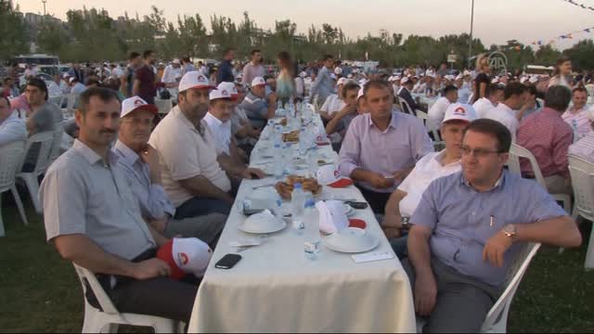 Bakan Işık - Müslümanlara yönelik saldırılar -