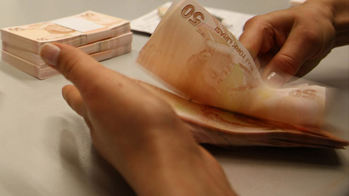 Bankacılık Sektörünün Kredi Hacmi Azaldı