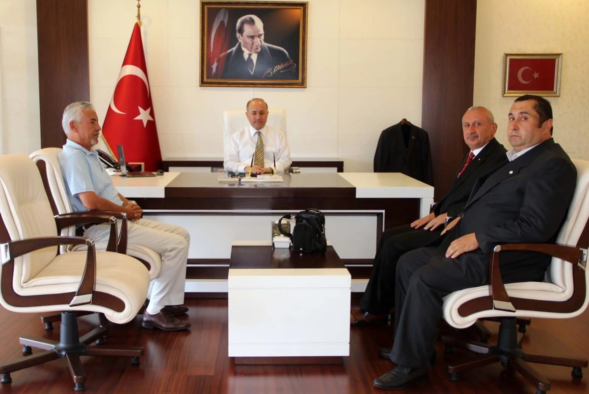 Bartın Valisi Azizoğlu\'na Ziyaret