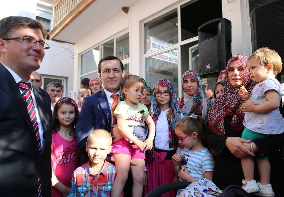 Başbakan Yardımcısı İşler, Batı Trakya Türkleriyle Bir Araya Geldi
