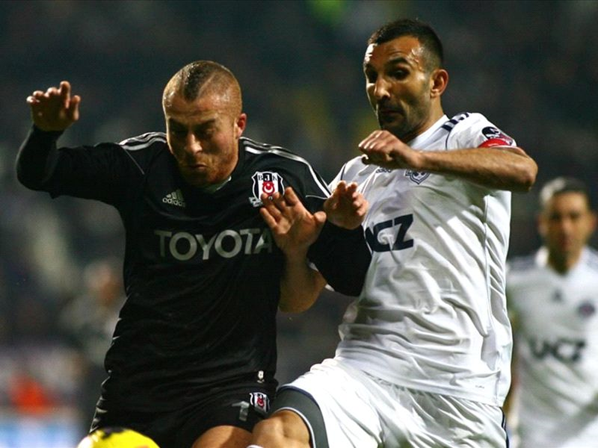 Beşiktaş Yalçın\'dan Vazgeçti