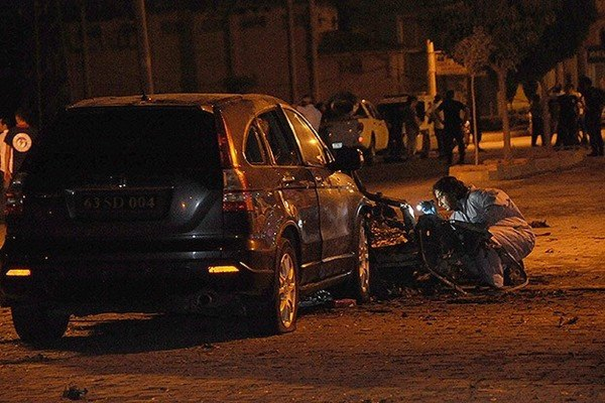 Ceylanpınar Belediye Başkanının Aracının Geçişi Sırasındaki Patlama