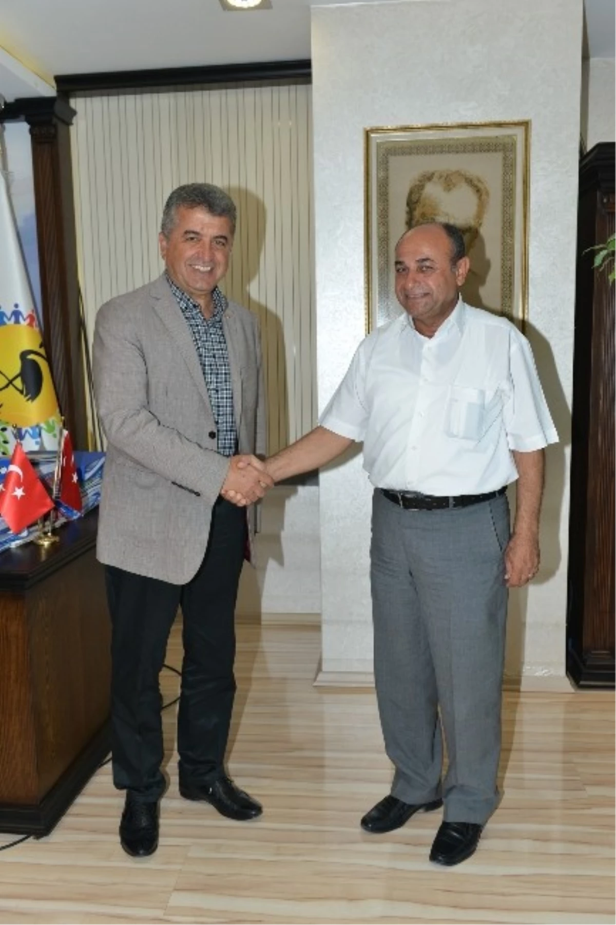 CHP Genel Başkan Yardımcısı Yakup Akkaya\'dan Başkan Arslan\'a Ziyaret