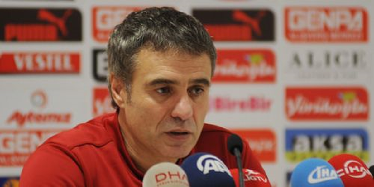 Fenerbahçe Teknik Direktörü Yanal Açıklaması