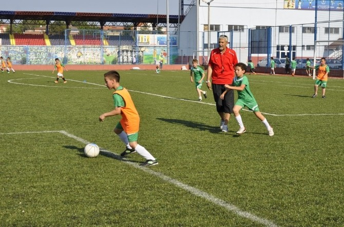 Gelecek Vadediyorlar