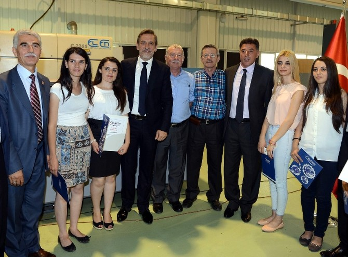 Kosovalı Modacılara Bursa\'da Tasarım Eğitimi