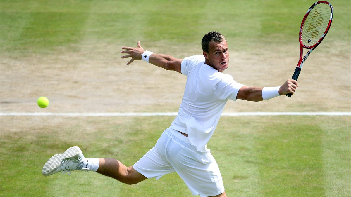 Lleyton Hewitt Bir Günde İki Kupa Birden Kazandı