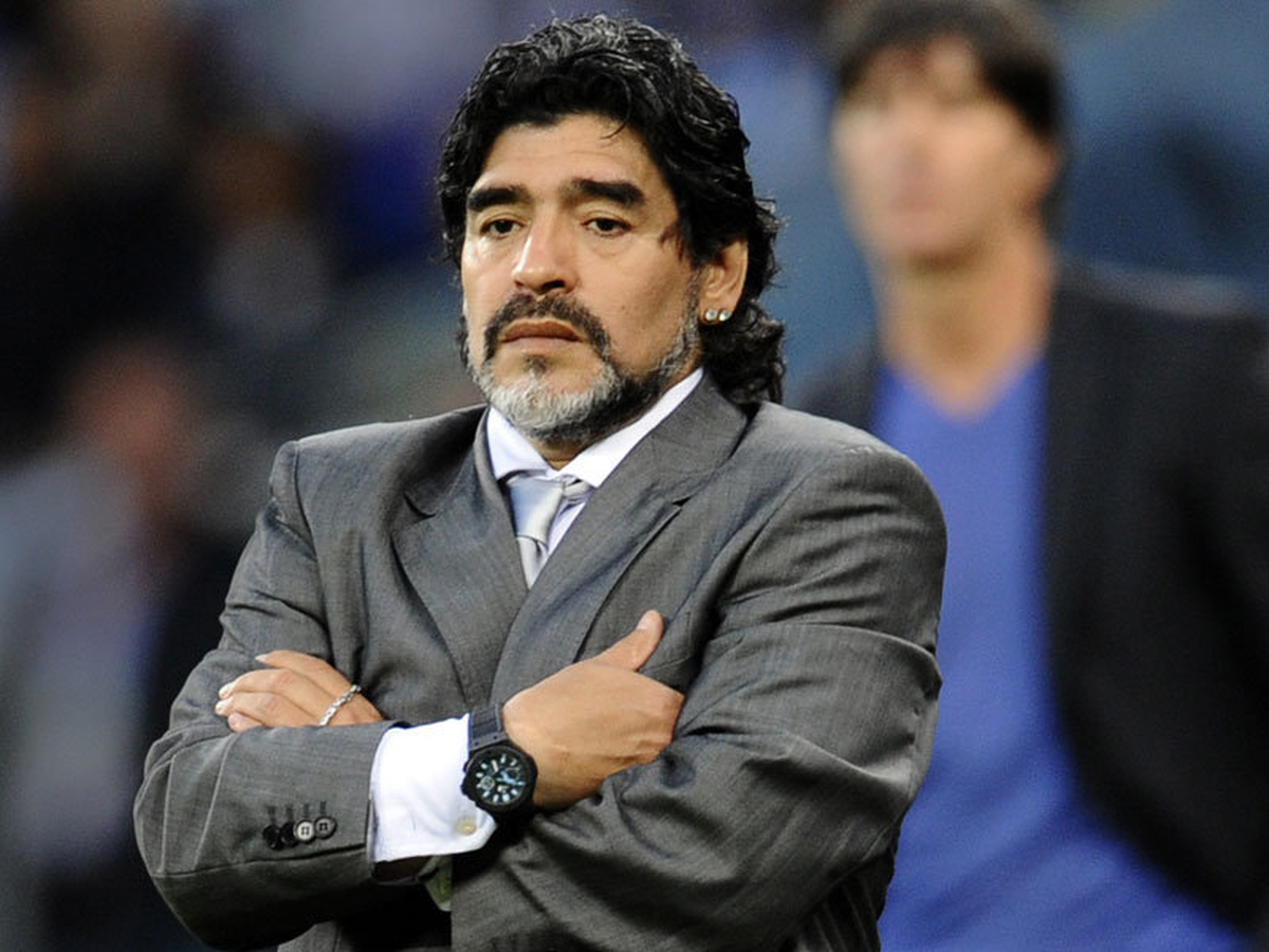 Maradona\'dan "Altın Top" Eleştirisi
