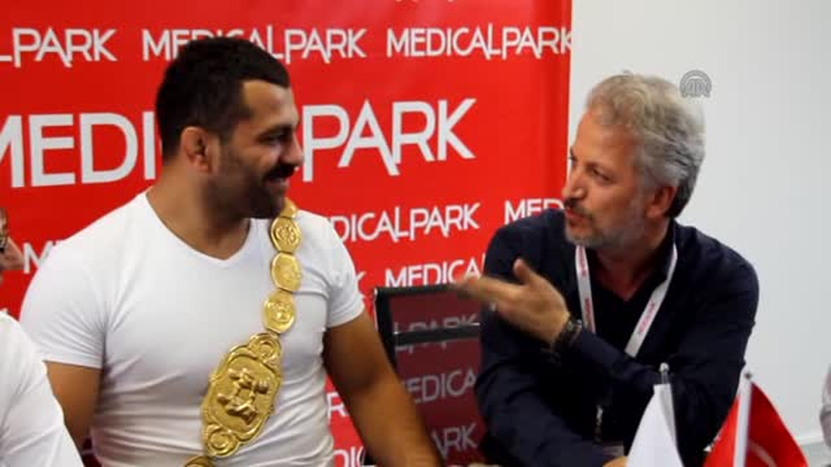 Medical Park, Başpehlivan Atlı\'nın sağlık sponsoru oldu -