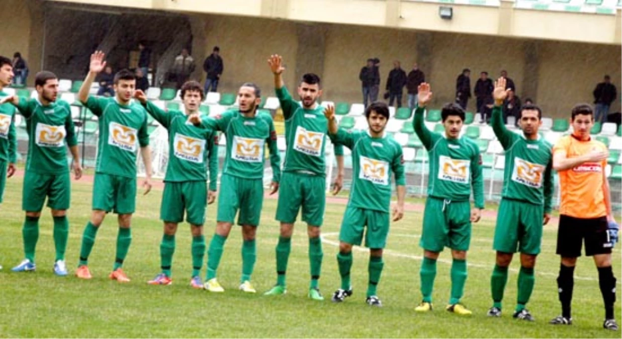 Muğlaspor, 13 Futbolcuyla Sözleşme İmzaladı
