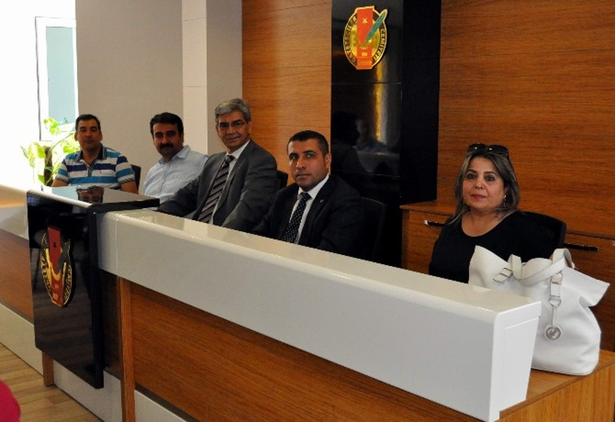 Muhalefet, İhsanoğlu\'na Destek İçin Toplandı