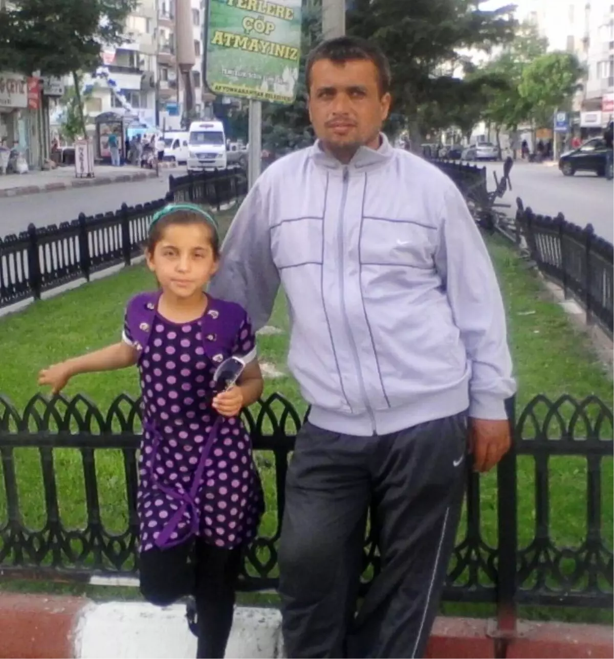 Suriye'de Savaştan Kaçtılar, Birbirlerini İstanbul'da Kaybettiler