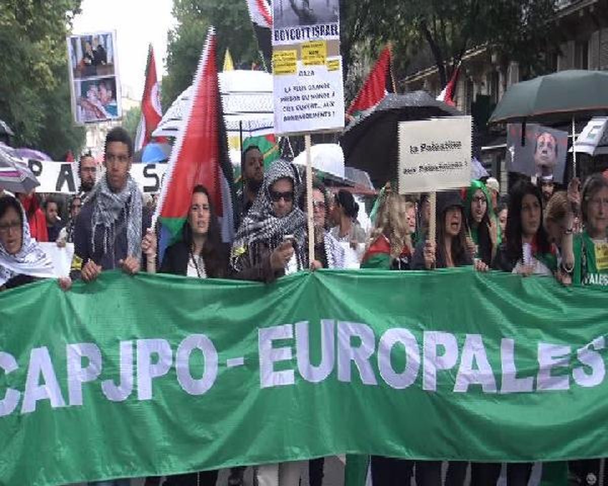 Paris\'te İsrail Protestosuna Polis Müdahalesi
