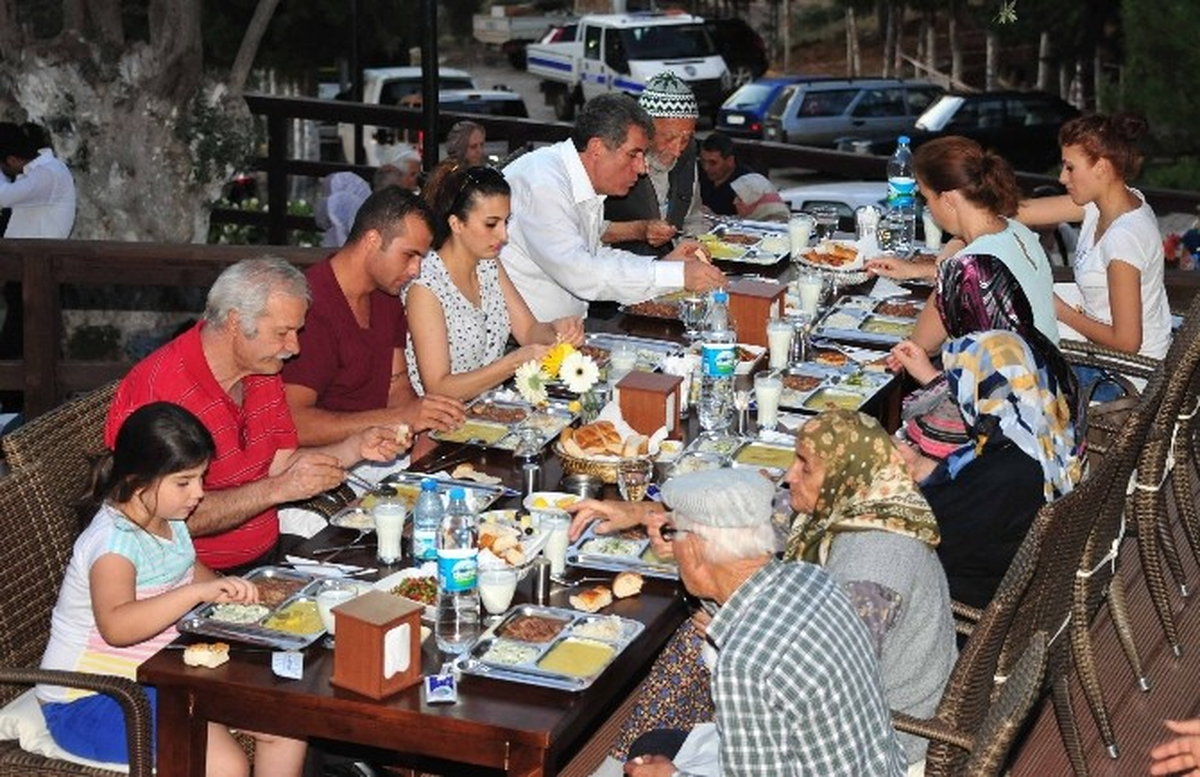 Ramazan Balçova\'da Çok Özel