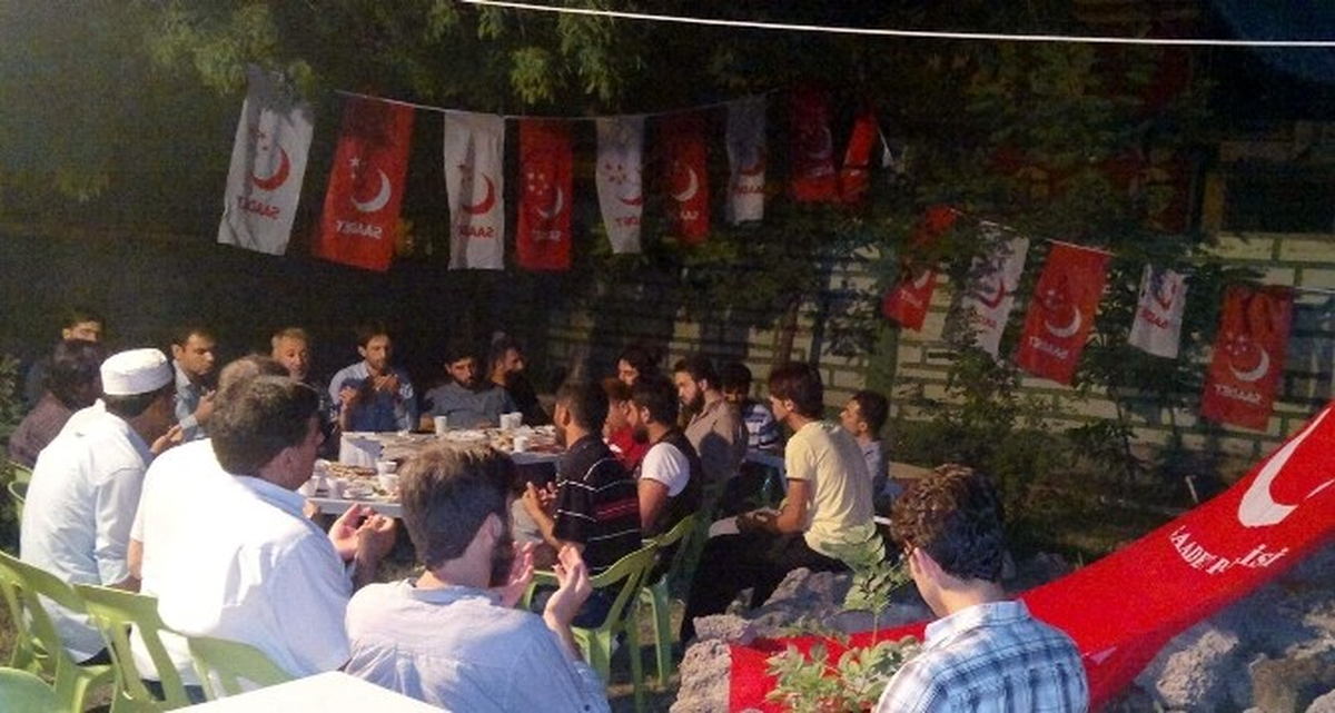 Saadet Partisi\'nden Sahur Programı
