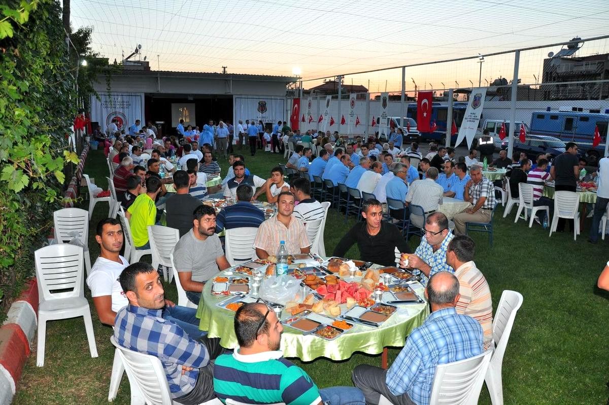 Salihli Cezaevinde İftar