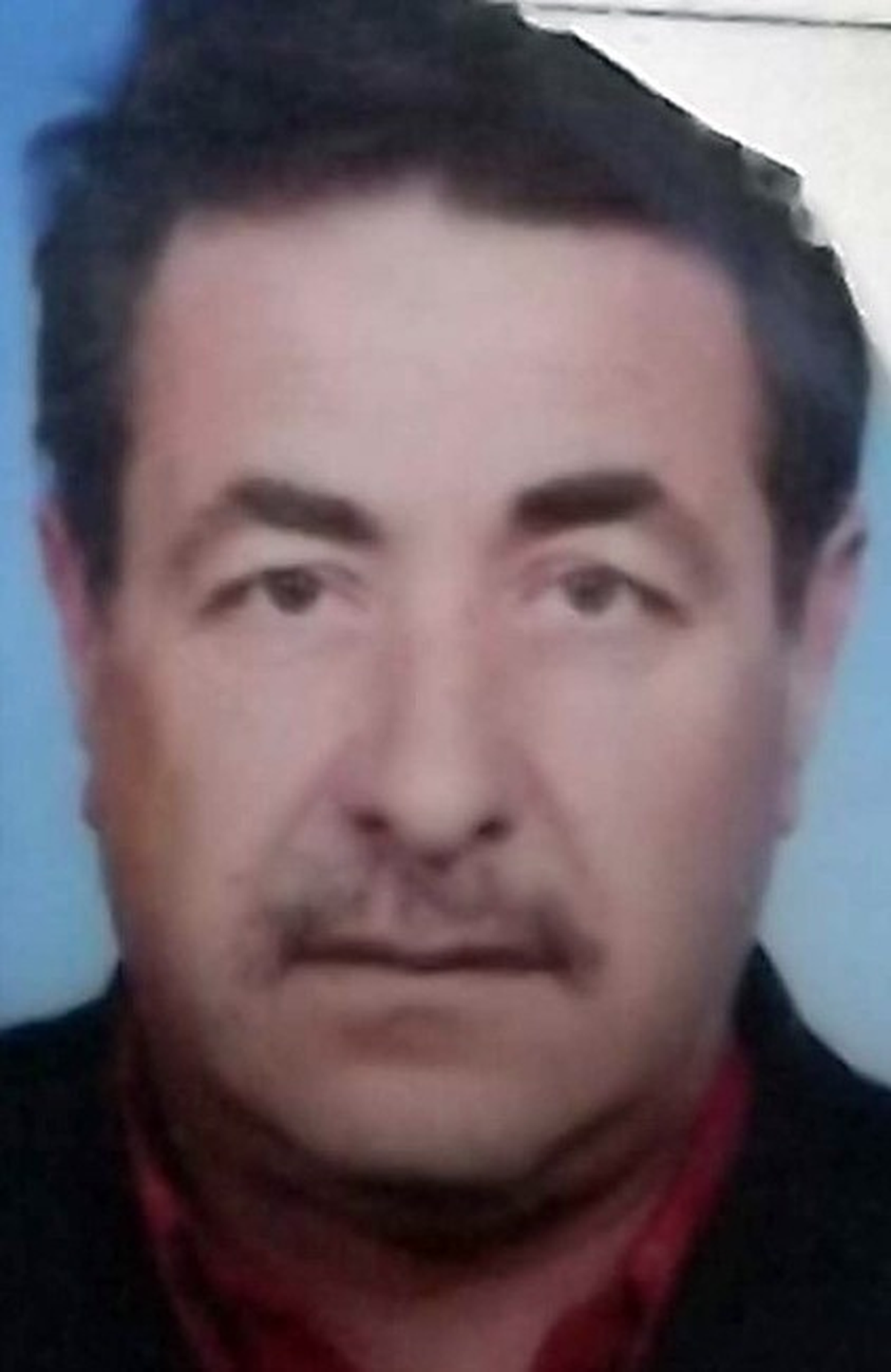 Manisa\'da Kahvehanede Oturan Yaşlı Adam Kalp Krizi Geçirdi