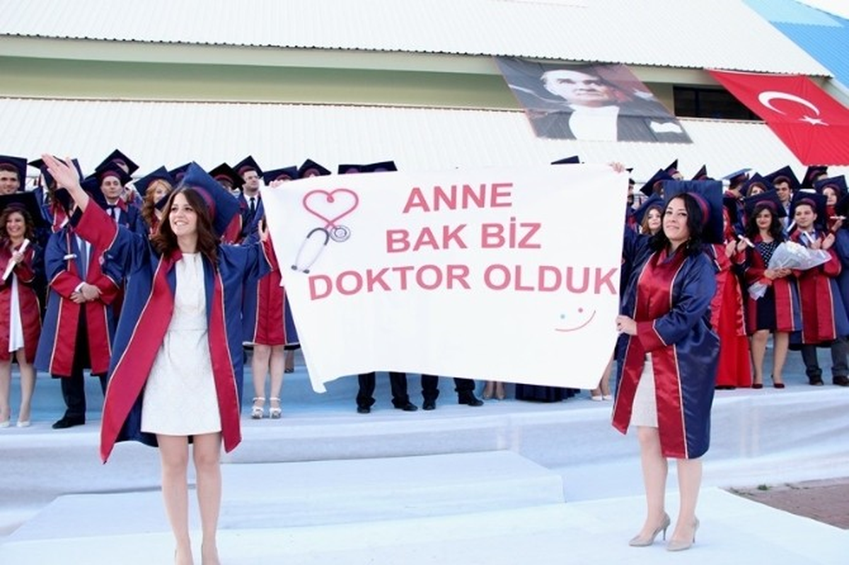 Sivas\'ta Okuyup Giresun\'dan Mezun Oldular