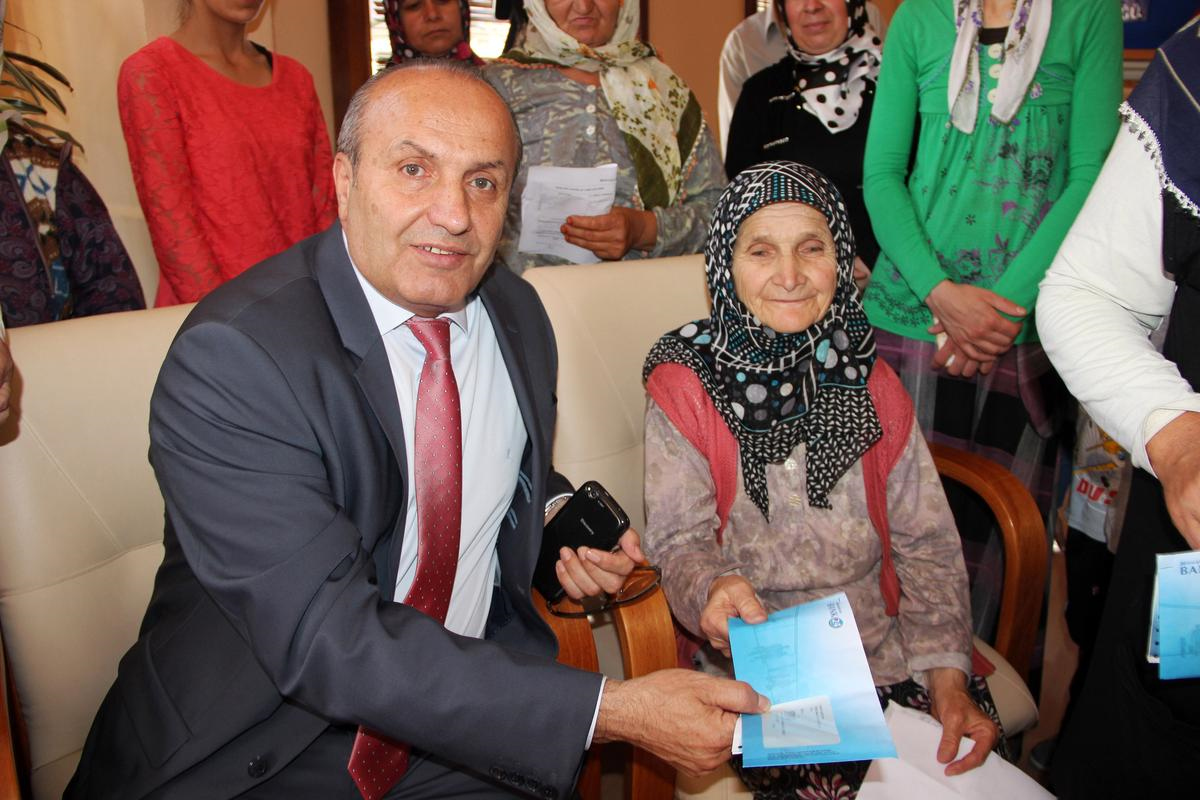 Taşköprü Belediyesinden Gıda Yardımı
