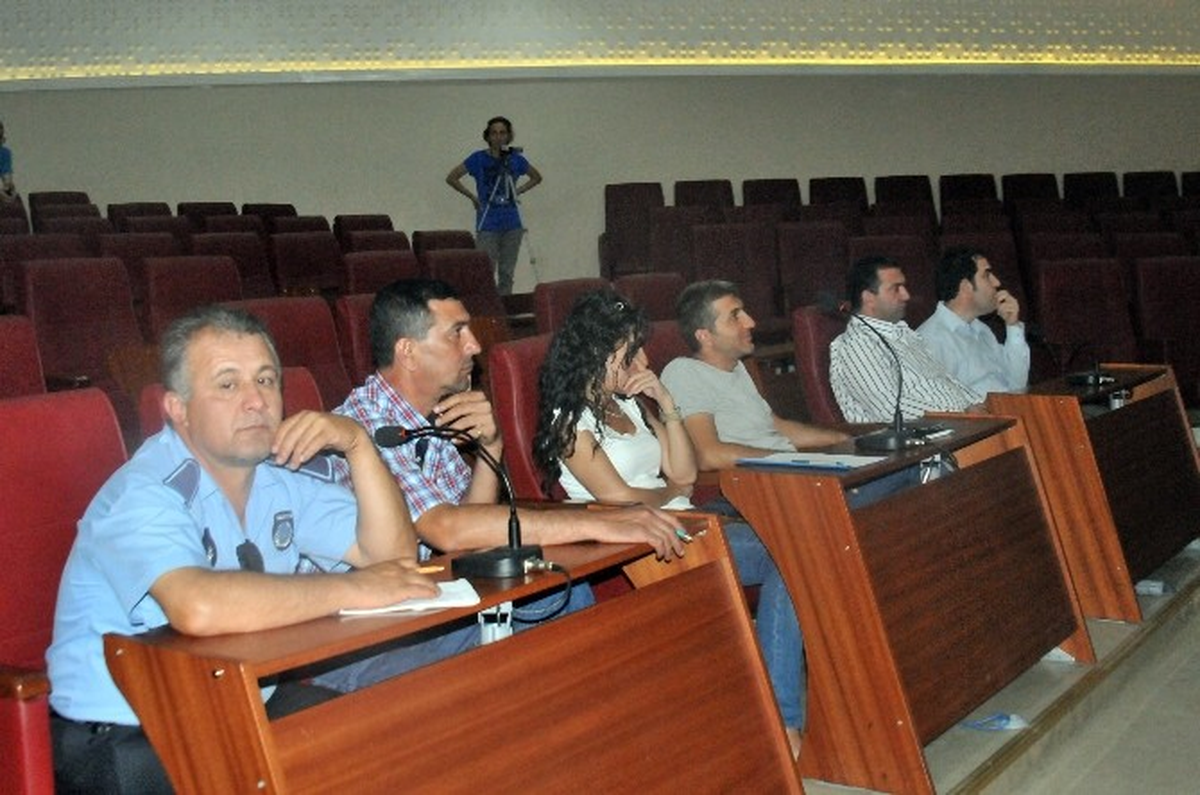 Yalova\'da Sokak Hayvanlarına Mikro Çip Takılacak