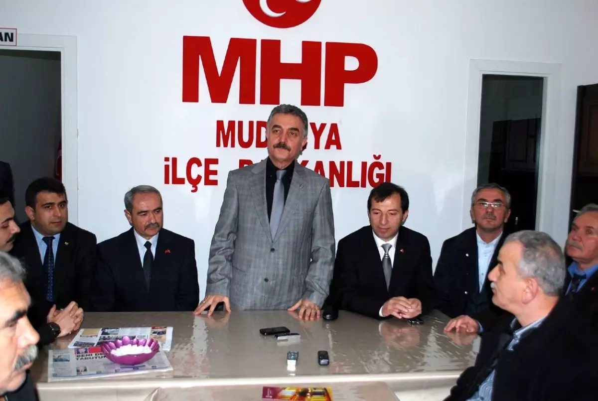 MHP\'li Büyükataman: \'Yeni MHP\'yi Oluşturmak İçin Yola Çıkıldığı Açıkça Görülmektedir