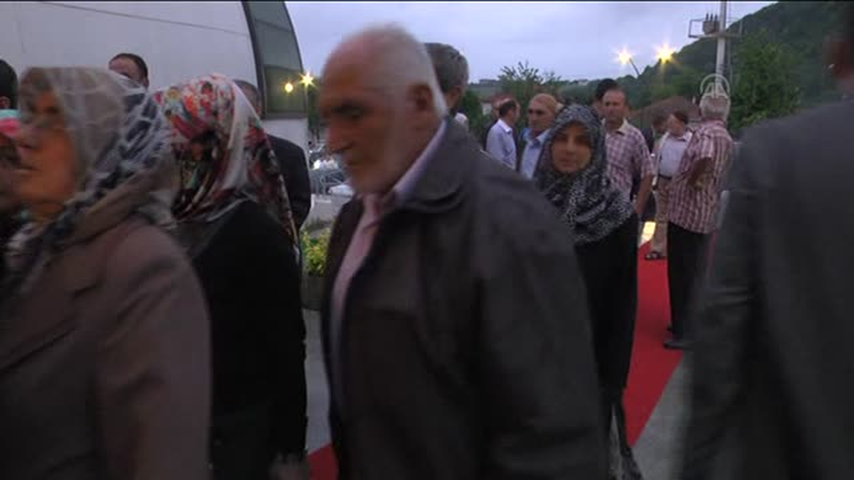 Bakan İslam\'dan, şehit ve gazi yakınlarına istihdam müjdesi -